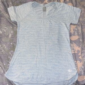 Women’s Calia by Carrie Underwood shirt size medium